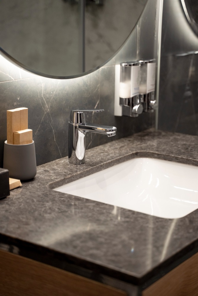 bathroom remodel dallas