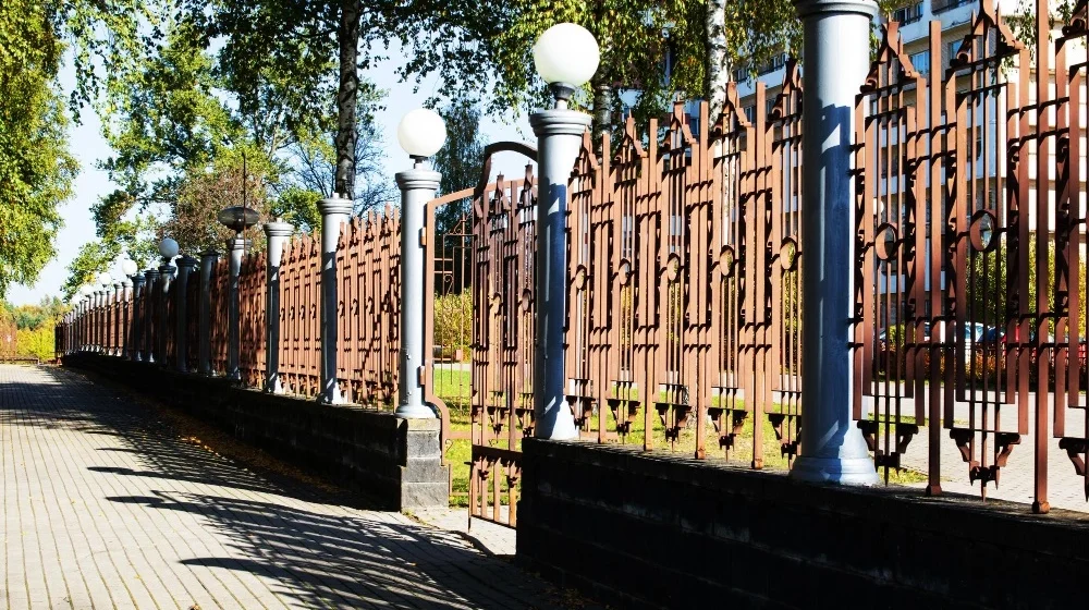 Fence-Matched Gates